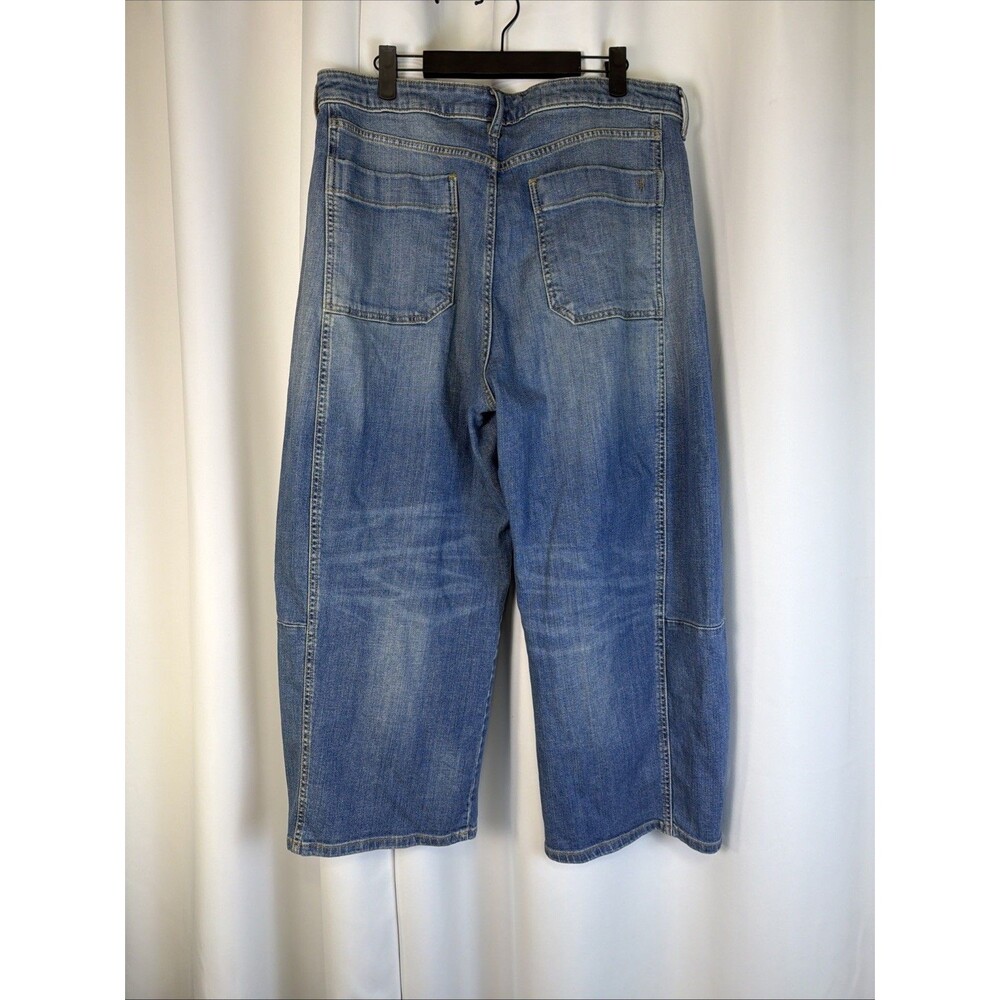 Pilcro by Anthropologie The Kenna High-Rise Heritage Barrel Jeans 32 Denim - Picture 2 of 11